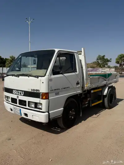 قلاب ايسوزو1990 نظيف 0