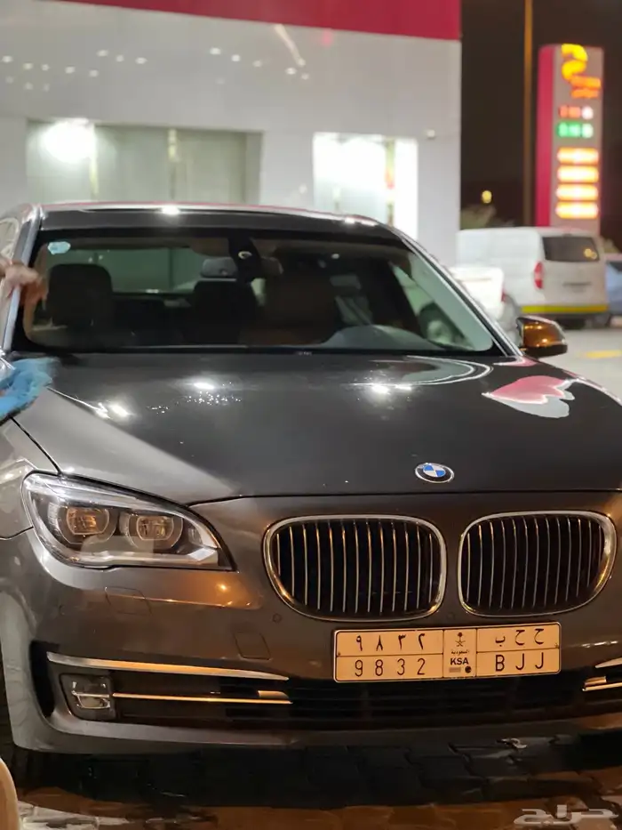 بي ام دبليو 730 موديل 2013 9