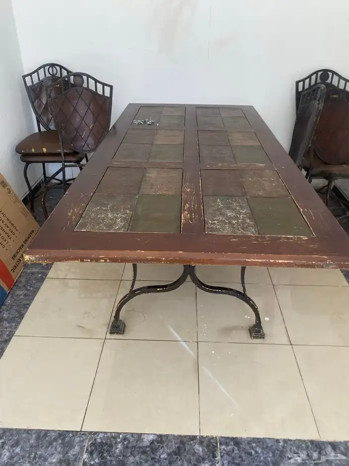 طاولة طعام 0