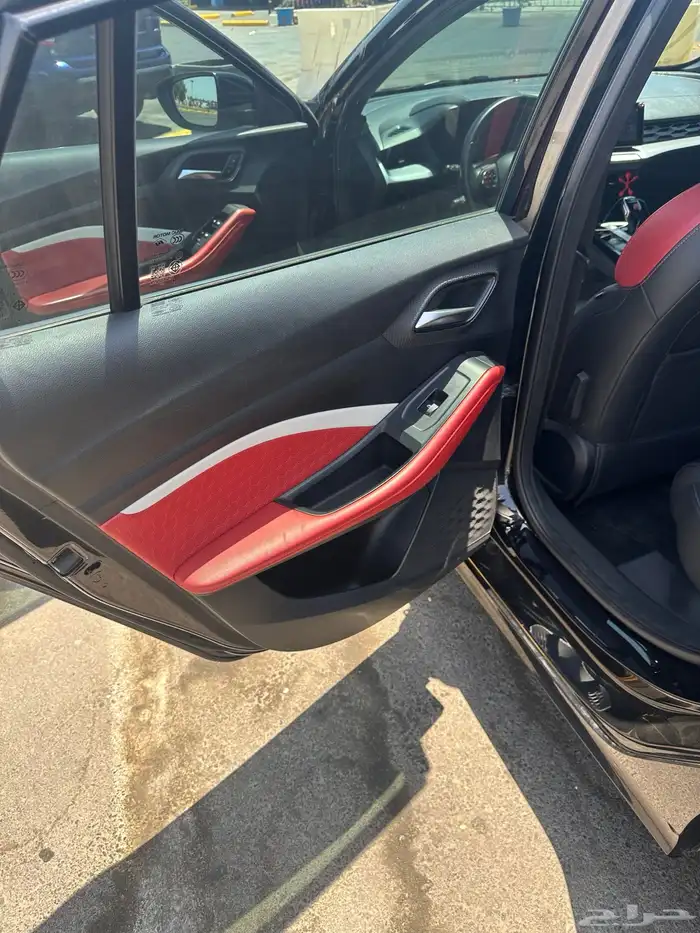 للبيع ام جي GT فل كامل 6