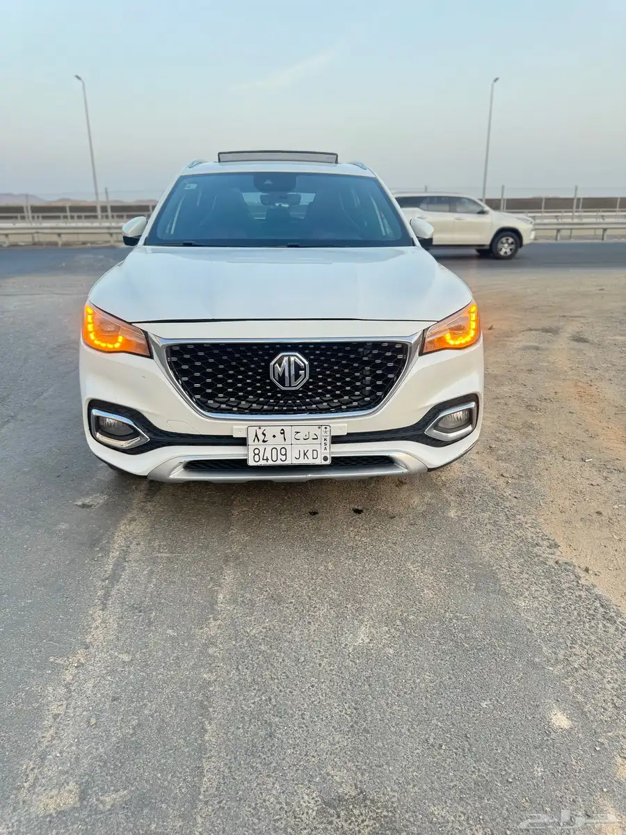 MG hs 2020 فل كامل دفع رباعي بانوراما اعلى فئه 13