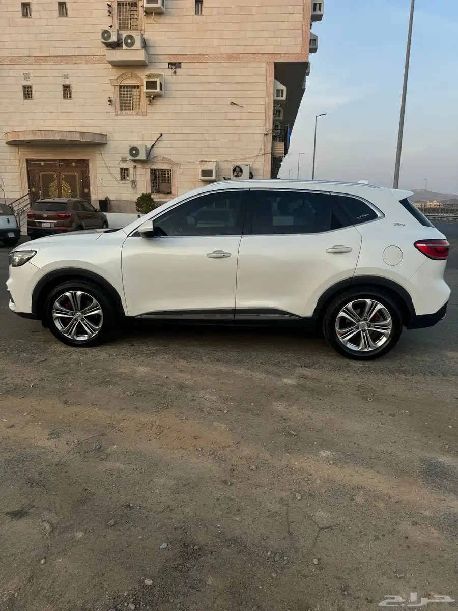 MG hs 2020 فل كامل دفع رباعي بانوراما اعلى فئه 4