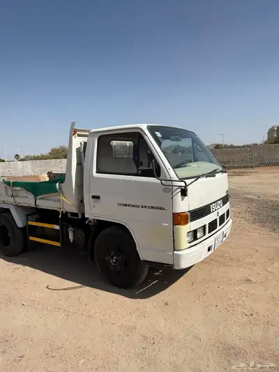 قلاب ايسوزو1990 نظيف 1