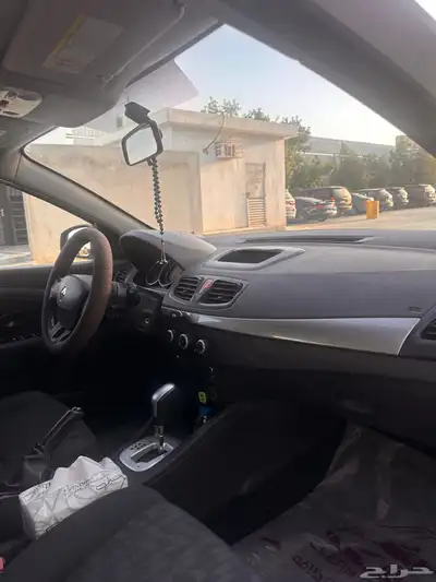 رينو فلوانس 9