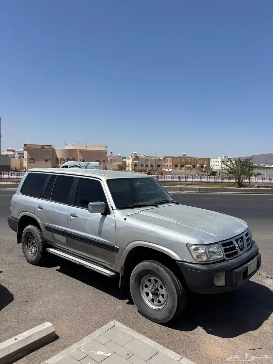 جيب نيسان باترول 2001 ديزل 12