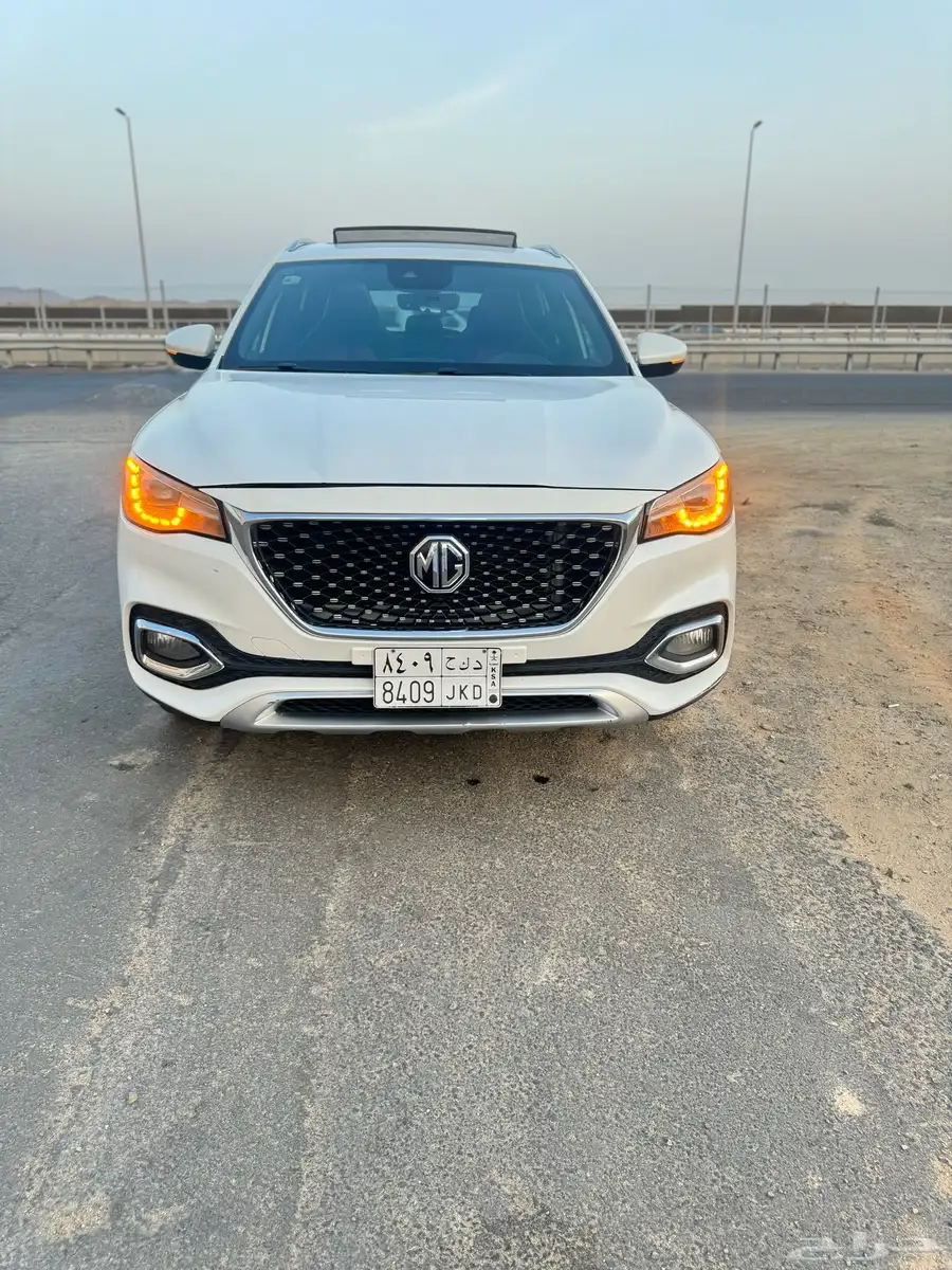 MG hs 2020 فل كامل دفع رباعي بانوراما اعلى فئه 9