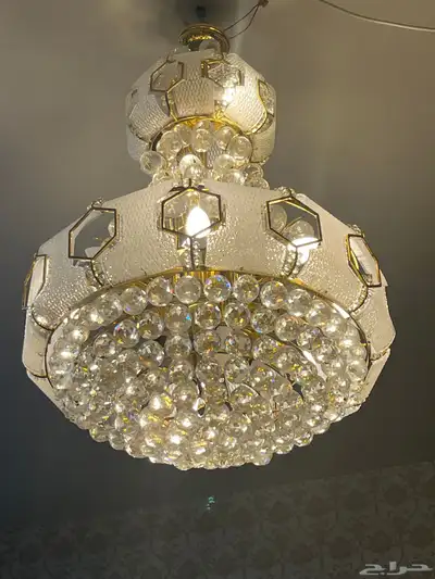 ثريا سقف 0
