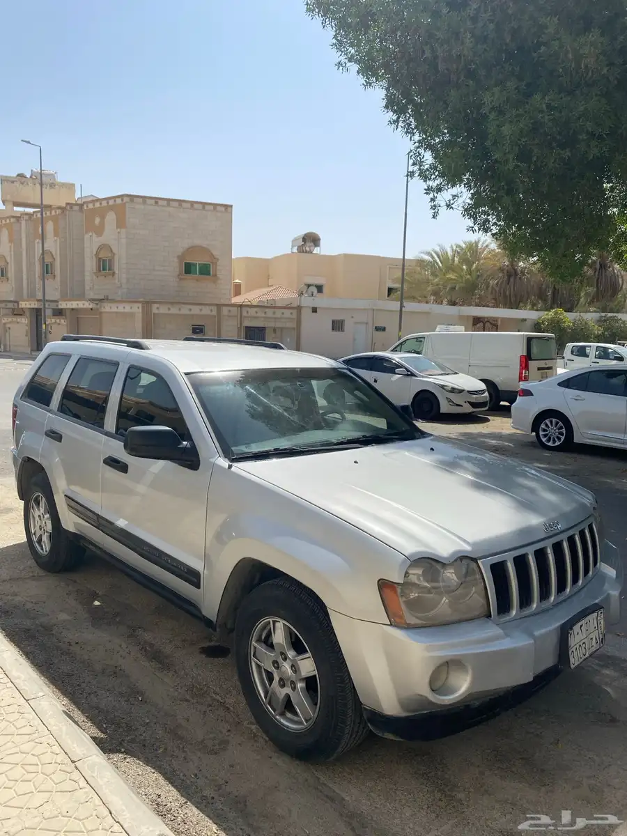 jeep Grand Cherokee Laredo 1