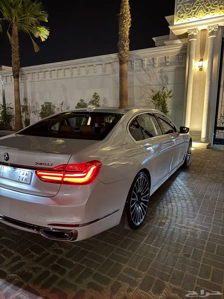 بي ام دبليو 2016 740 5