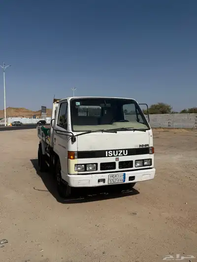 قلاب ايسوزو1990 نظيف 2