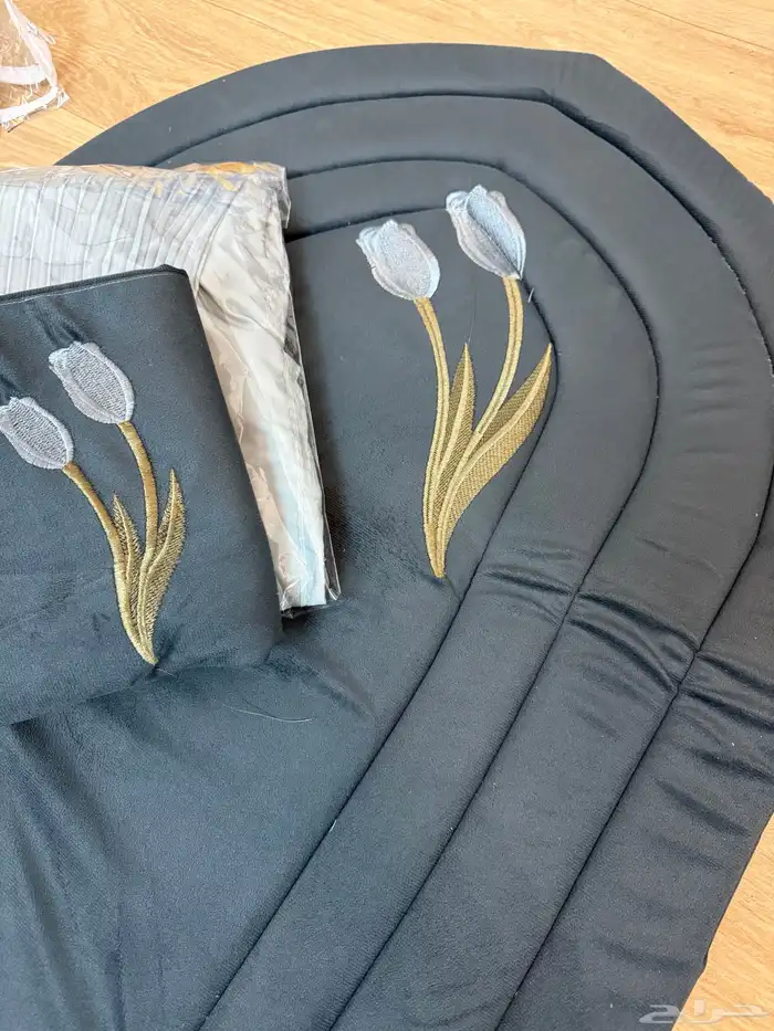 البيع بالكامل جميع المعروض 52