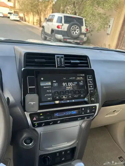تويوتا برادو 2023 فل كامل 6سلندر فتحة سقف سعودي . 19