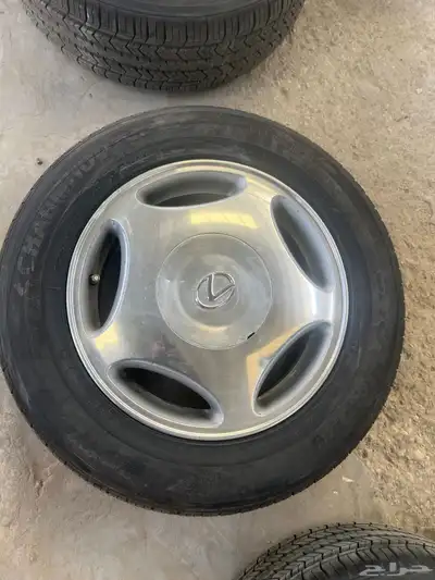 جنوط لكزس400 طقم اربعه وكفراته شبه جديده 1