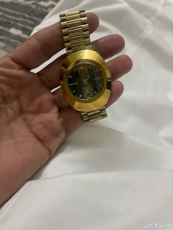 ساعه راديو الاصليه مستعمله للبيع 0