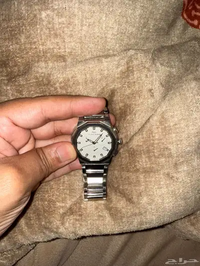 للبيع ساعه بلاك ارمان نظيفه جدا 2