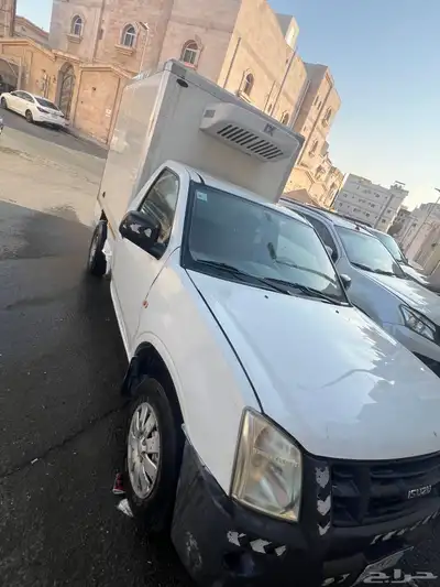 وينت ايسوزو للبيع عليه ثلاجه تبريد 0