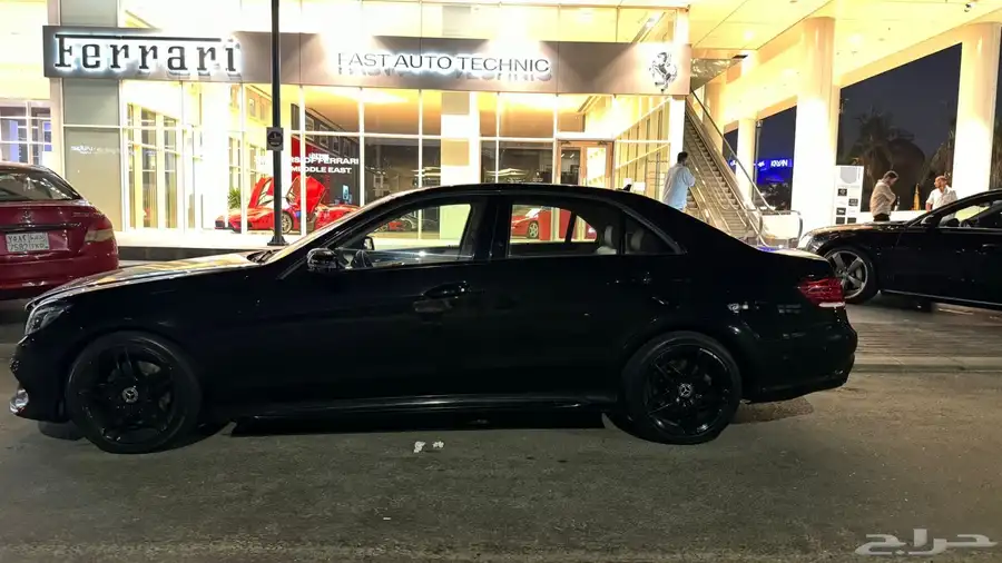 Mercedes E300 مرسيدس 300 1