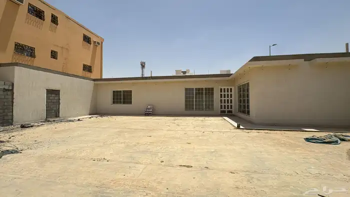 أستراحة شارعين للبيع بحي مشرف بالخرج 5