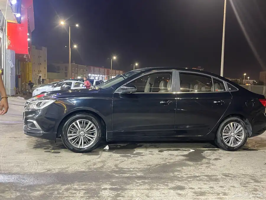 MG 5 2022 طراز سيارة خيار كامل 0