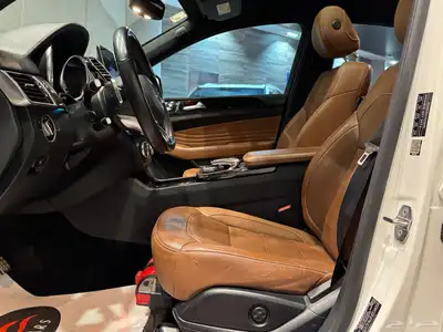 مرسيدس GLE43 amg موديل 2019م (وارد الجفالي) 10
