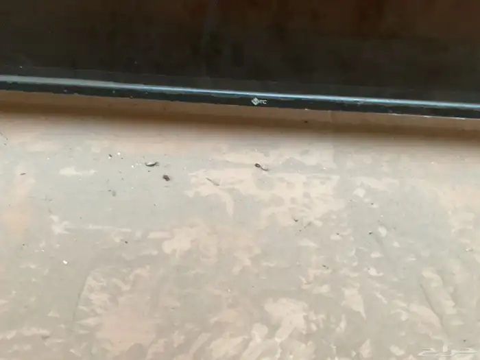سلام عليكم والله شاشه جديده أخدتها قبل أسبوع مكسوره 1
