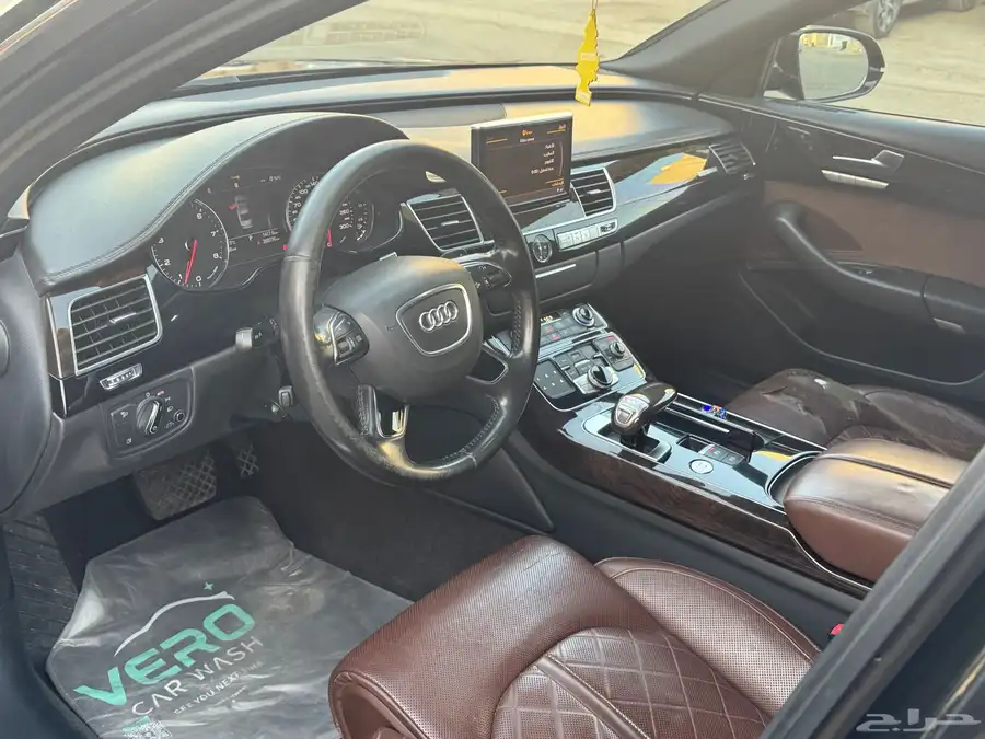 2012 Audi A8L 13