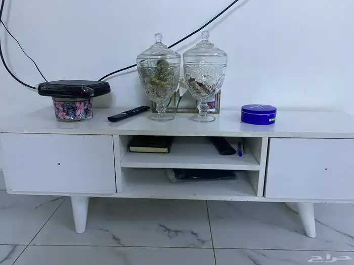 اثاث للبيع والبيع قريب 0