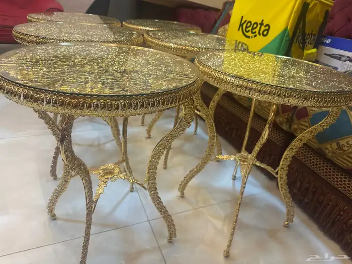 طاولات ذهبية جديدة طقم كامل 1