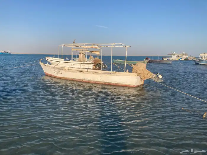 قارب للبيع 0