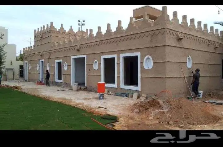 مقاول عام 2