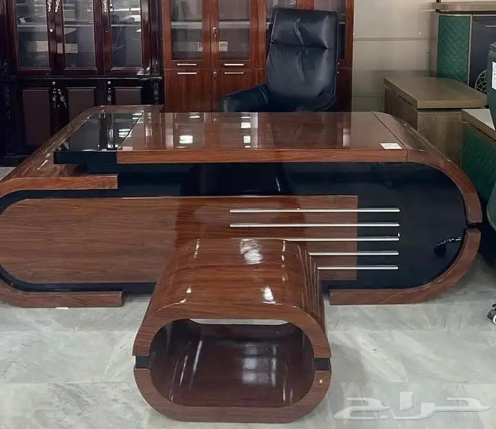 فخم مكاتب هق مدير جديد متوفر في كل مقاس و سعر الجملة 15