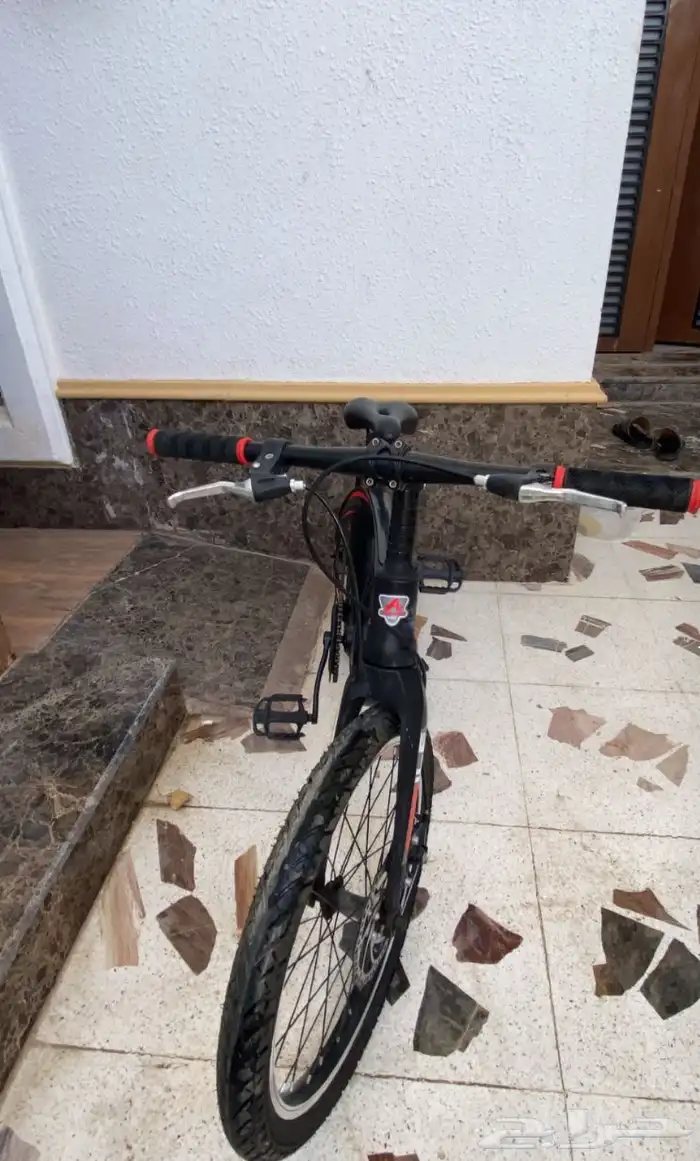 سيكل امريكي رياضي مايعاني من اي شي فرامل و كل شي مزبوط 0