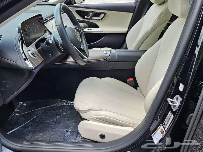 2025 Mercedes-Benz E-Class E 350 4MATIC Sedan 7