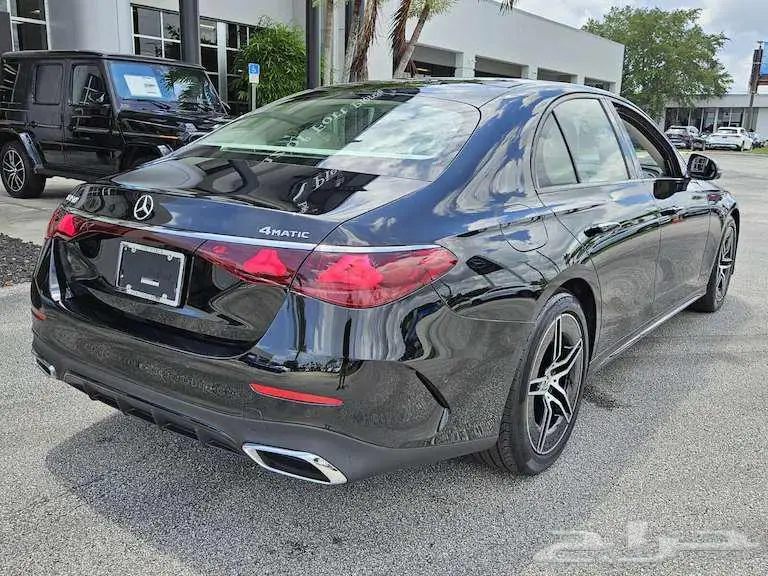2025 Mercedes-Benz E-Class E 350 4MATIC Sedan 3