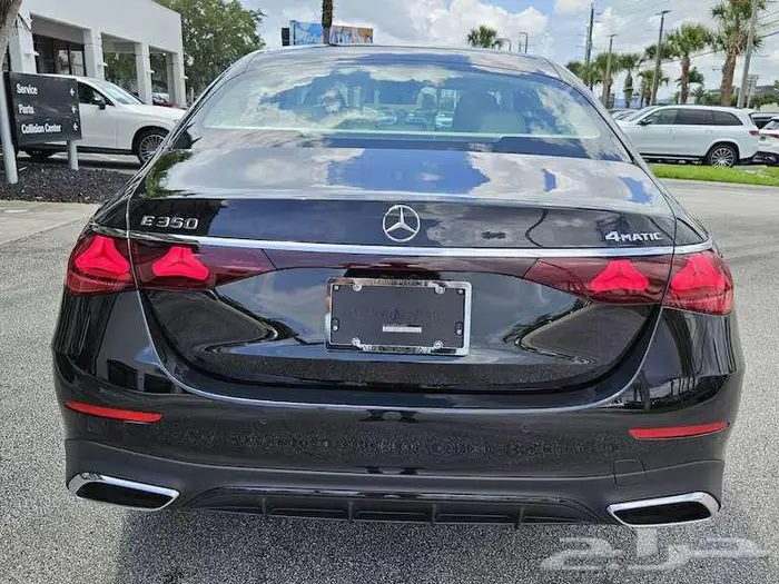 2025 Mercedes-Benz E-Class E 350 4MATIC Sedan 6