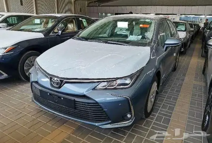 تويوتا كورولا XLI 2.0 مطور بنزين 2025 سعودي اصفار 8
