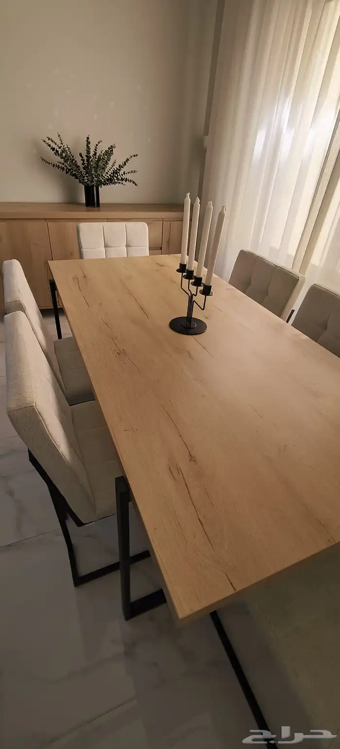 طاولات للبيع 1