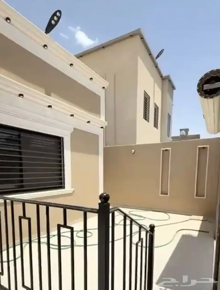 دور كامل وملحق مستقل للبيع دره الخميس 680الف حد كاش 0