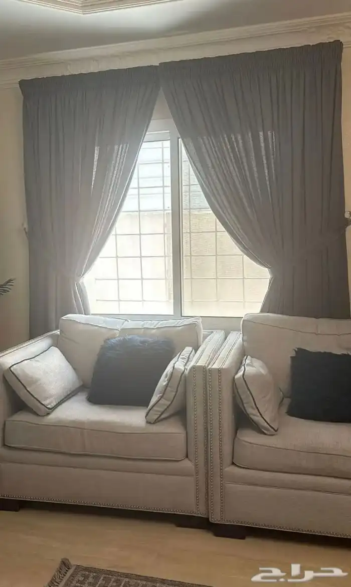 كنب للبيع نظيف ومتكامل 2