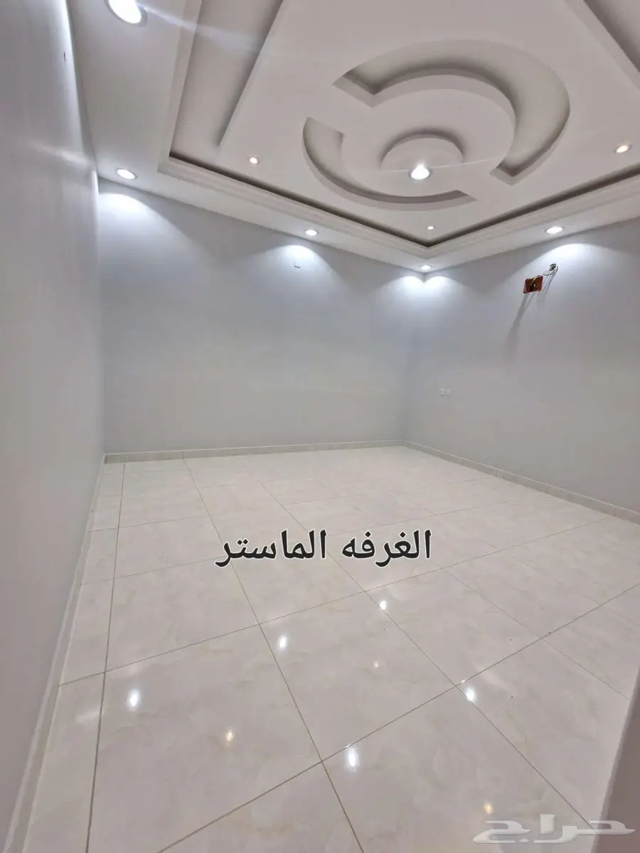دور أرضي للإيجار حي درة المنسك 6