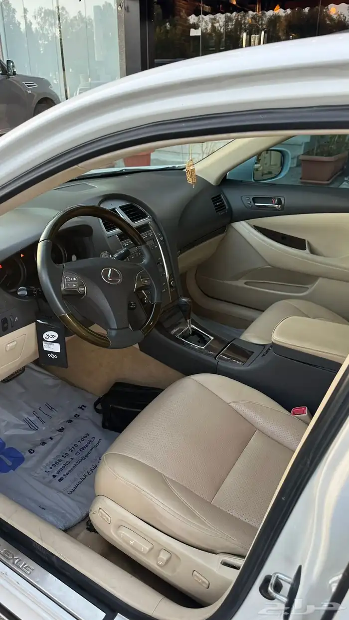 لكزس 350 ES موديل 2010 3