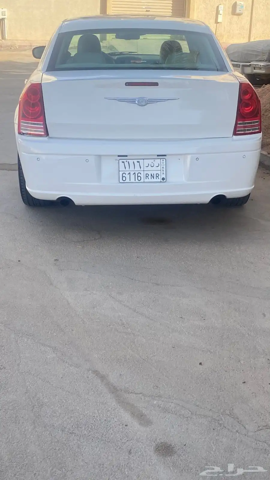 كرايسلر c300 2010 V8 لوحة مميزة 5