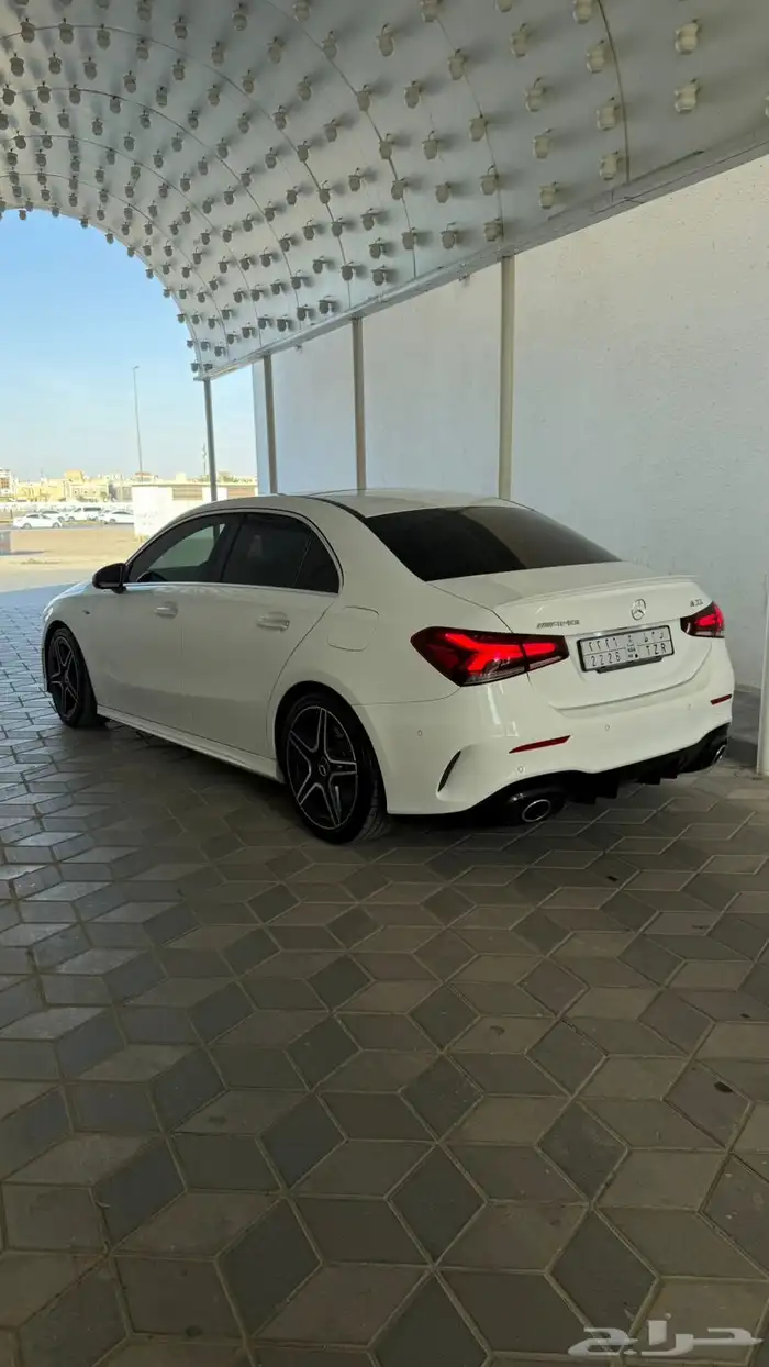 مرسيدس A35 6