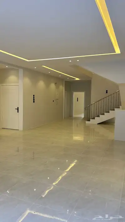 فيلا دوبلكس فاخرة بمخطط الوسام رقم 3 مساحة 447 م للبيع 38