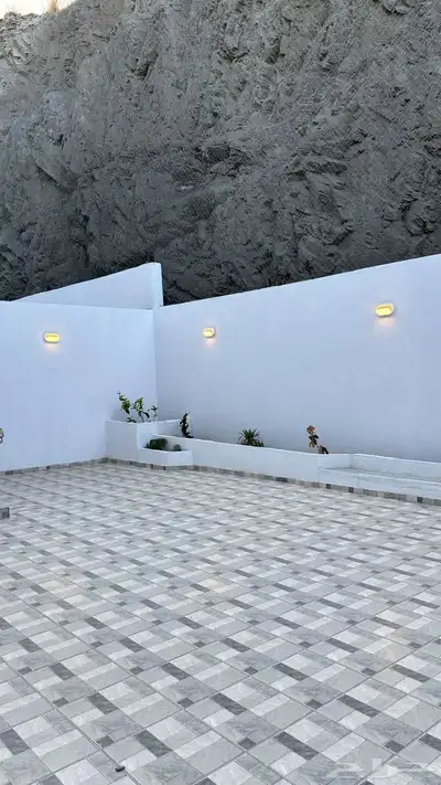 فيلا دوبلكس فاخرة بمخطط الوسام رقم 3 مساحة 447 م للبيع 36