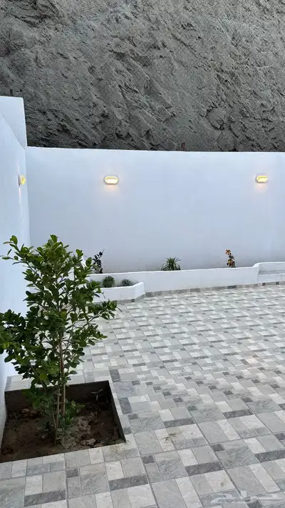 فيلا دوبلكس فاخرة بمخطط الوسام رقم 3 مساحة 447 م للبيع 3