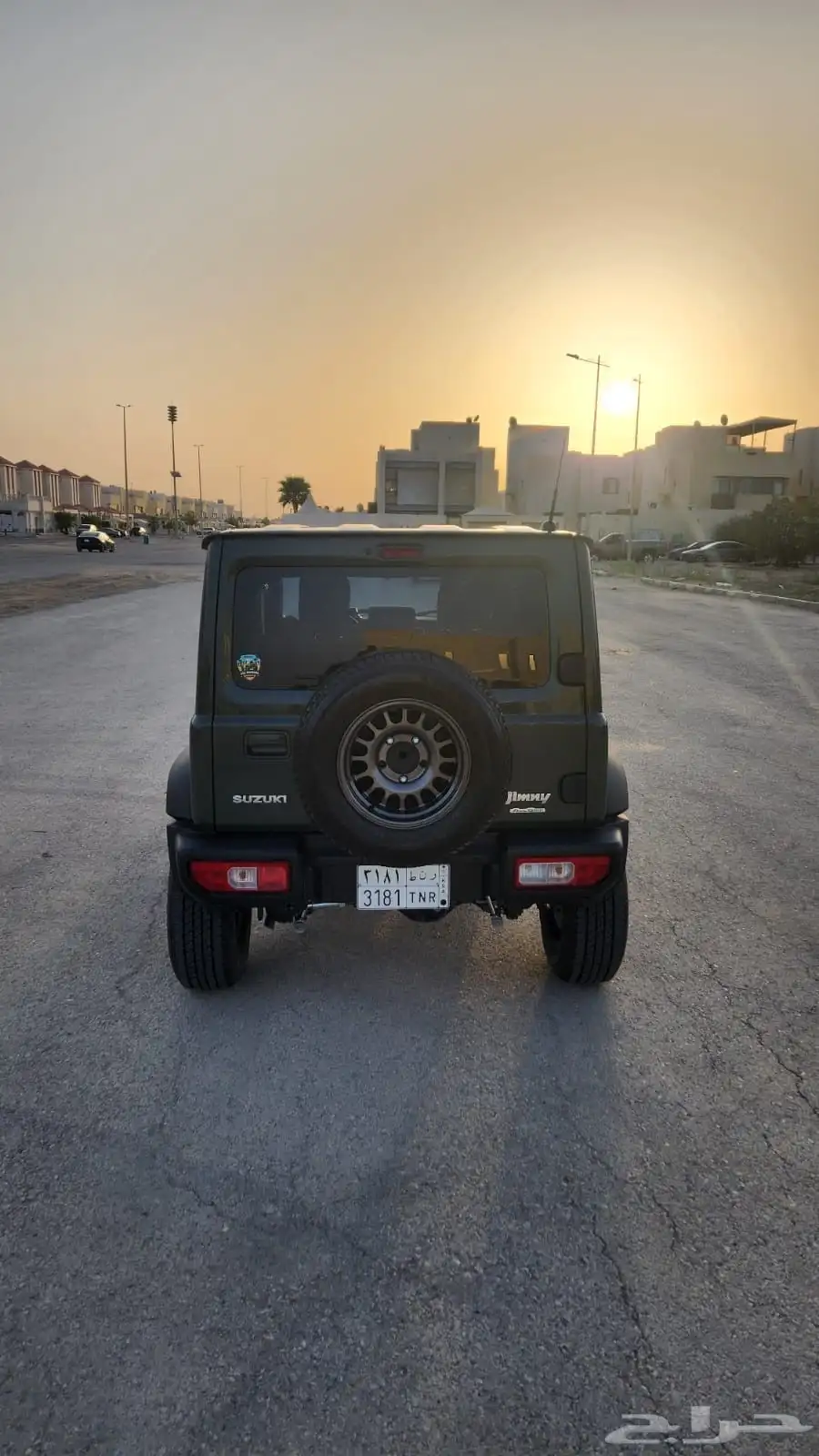 سوزوكي جمني 2025 3