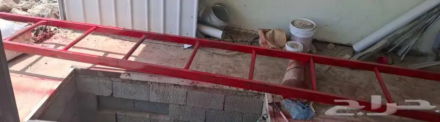 سلم حديد ثقيل بطول 5.80 خمسة متر وثمانون سم للبيع 1