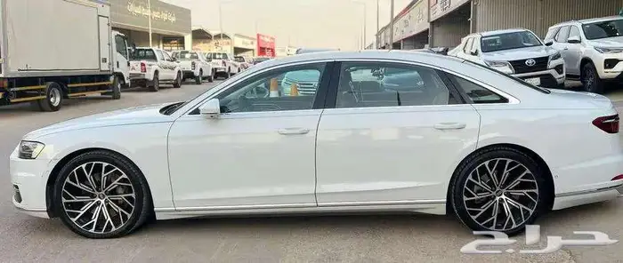 أودي A8 للبيع 5