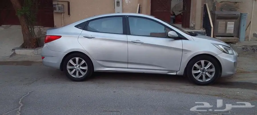 هونداي اكسنت 2011 4